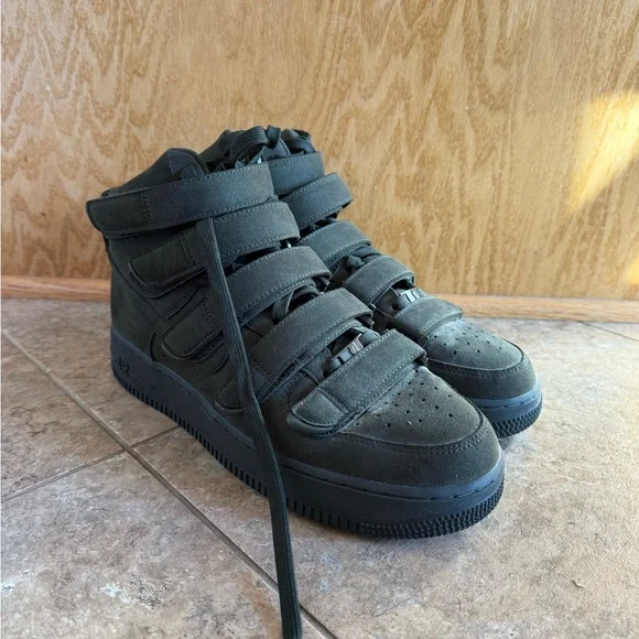 Billie Eilish Nike Air Force 1 High ‘07 SP Forest Green - Picture 2 of 6